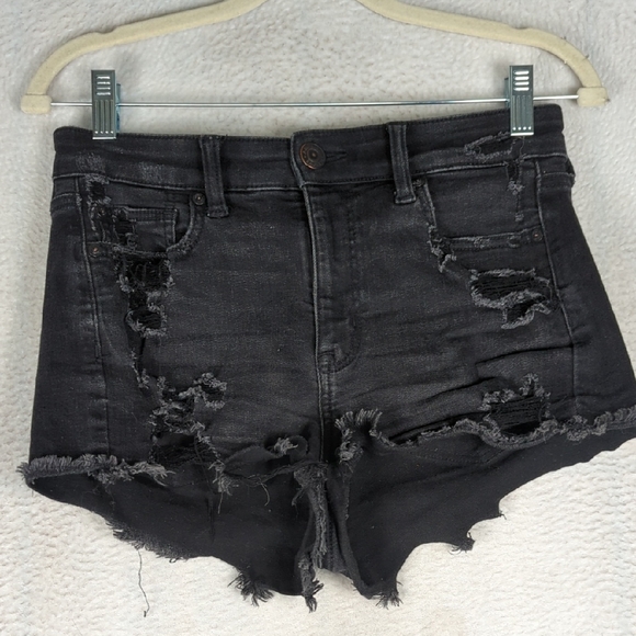 American Eagle Women's‎ Distressed Hi-Rise Shorts Size 4 - Picture 1 of 7